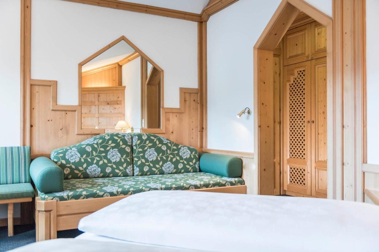 Ferien & Wellnesshotel Windschar Brunico Esterno foto