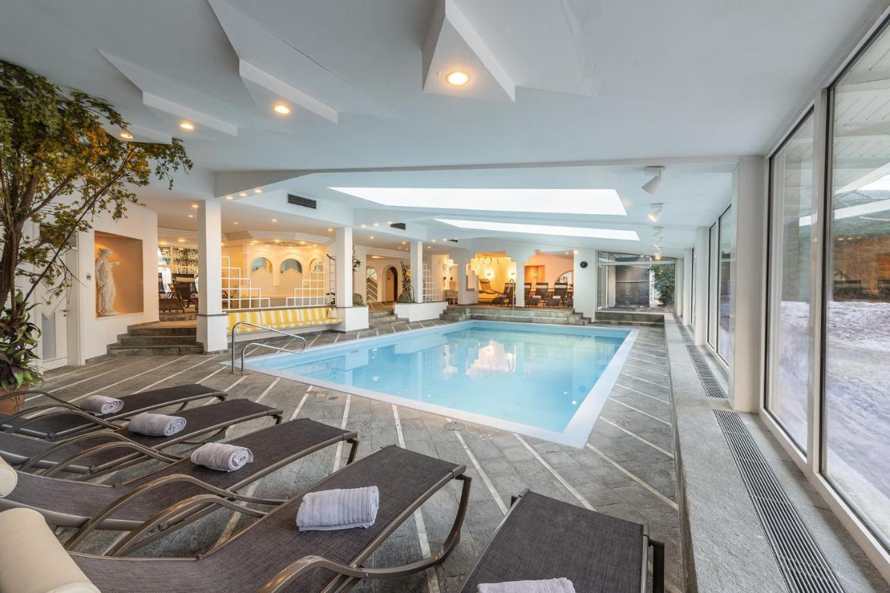 Ferien & Wellnesshotel Windschar Brunico Esterno foto