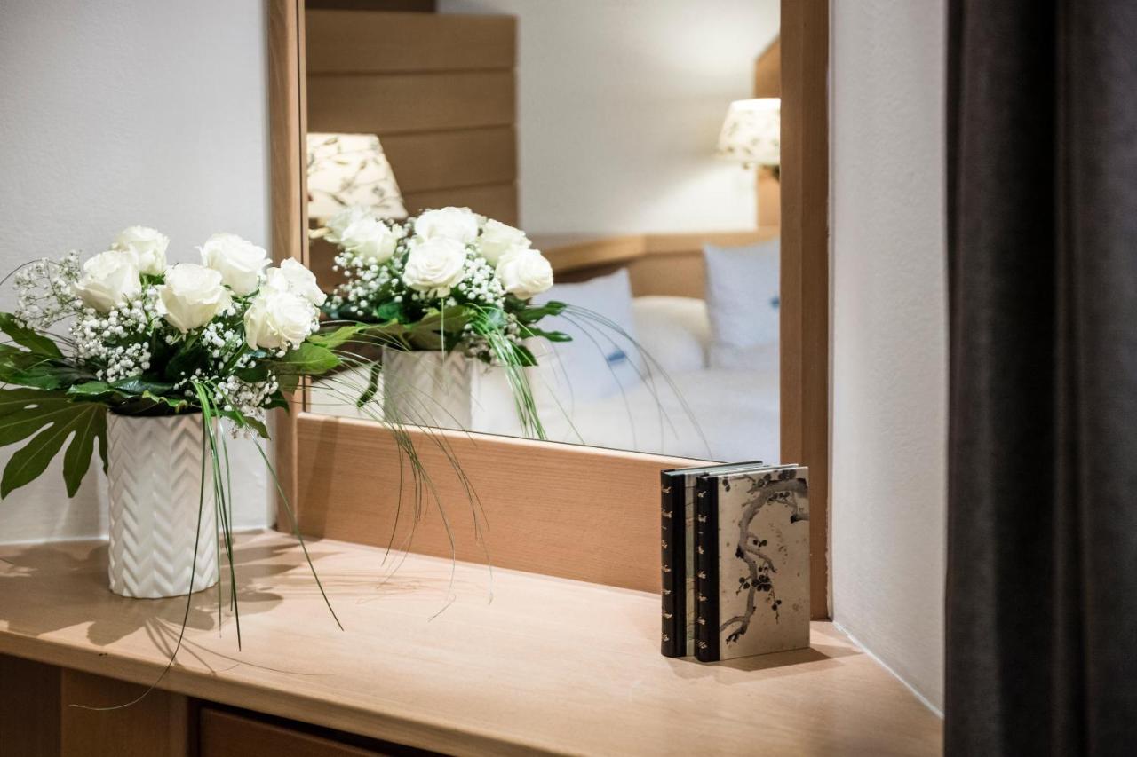 Ferien & Wellnesshotel Windschar Brunico Esterno foto