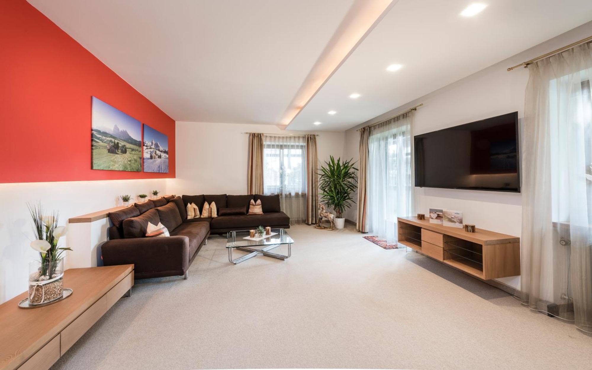 Ferien & Wellnesshotel Windschar Brunico Esterno foto